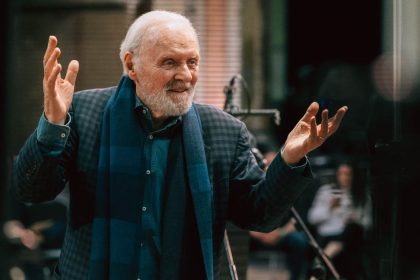 Anthony Hopkins compositor - foto Charlie Gray Rolling Stone